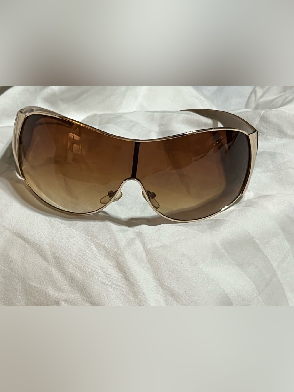 Women's Oversized Brown Shield Sunglasses